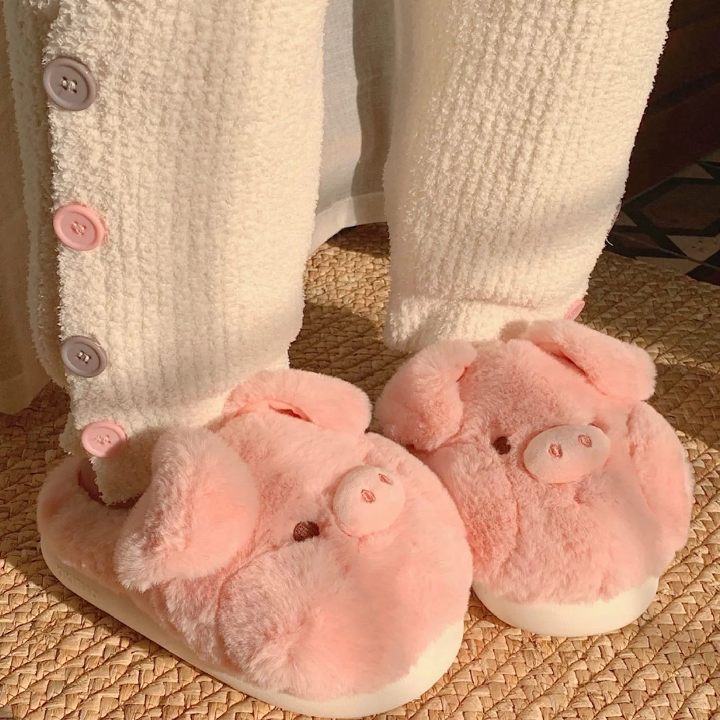 Cute Pink Pig Plush Slippers