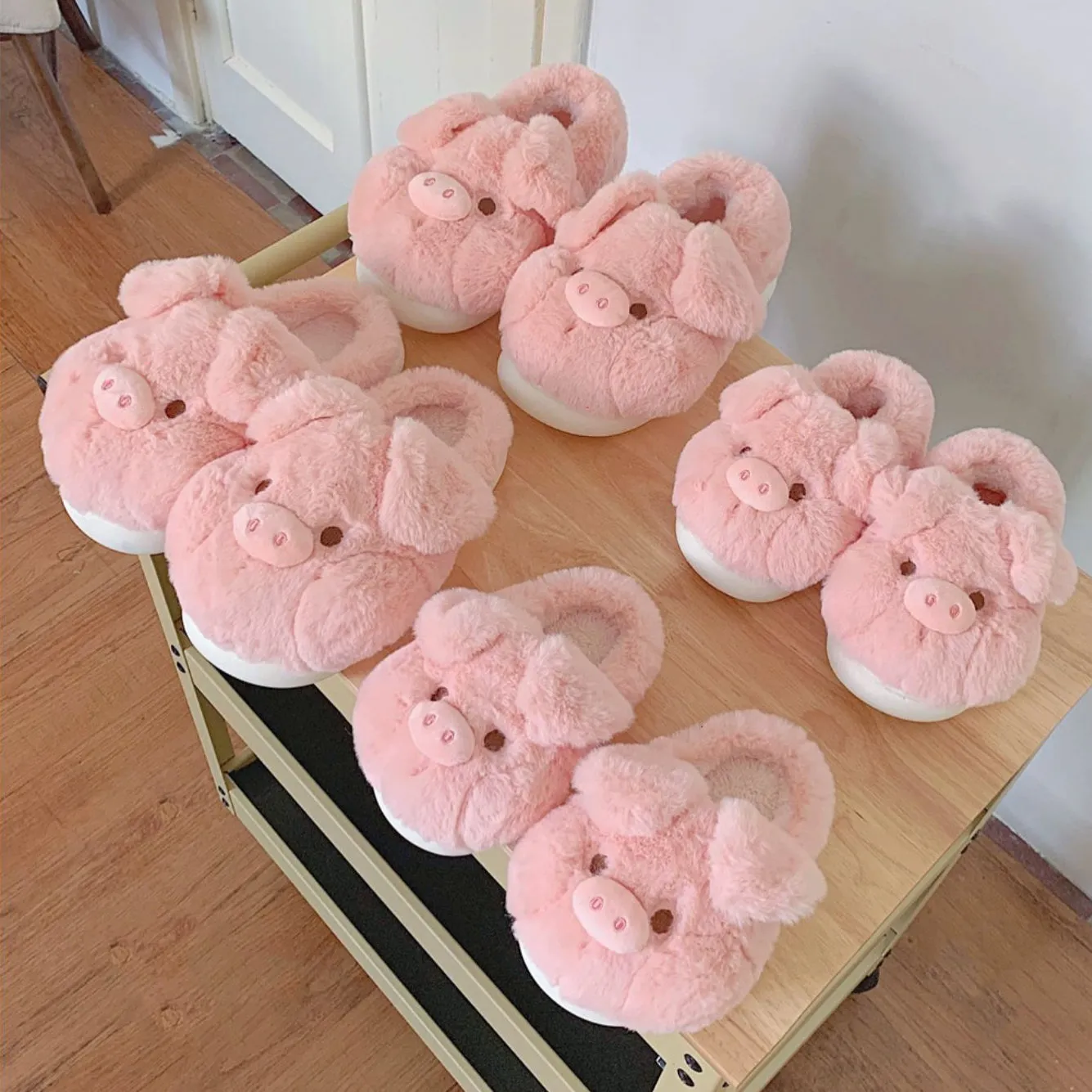 Cute Pink Pig Plush Slippers