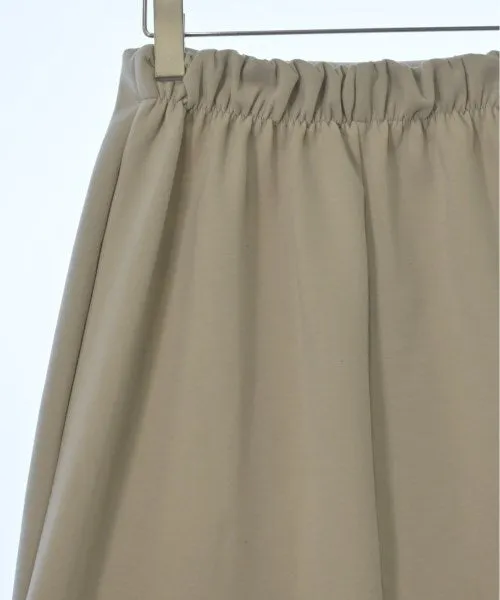 Q Long/Maxi length skirts