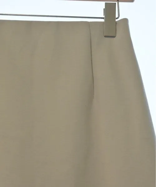 Q Long/Maxi length skirts